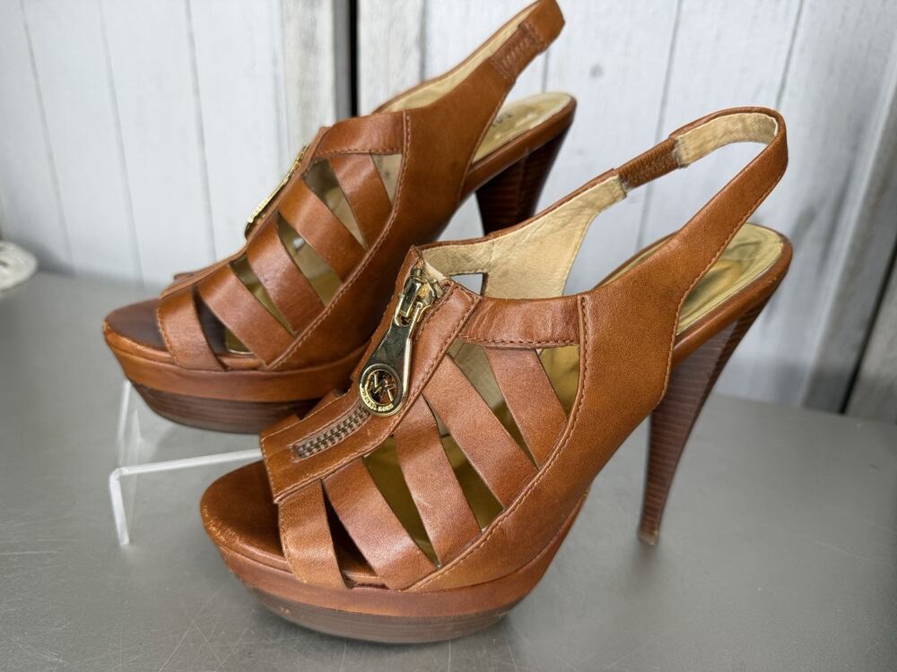 MICHAEL KORS Leather Platform Strappy Heels Size 5 Brown Peep Toe Zipper Accent